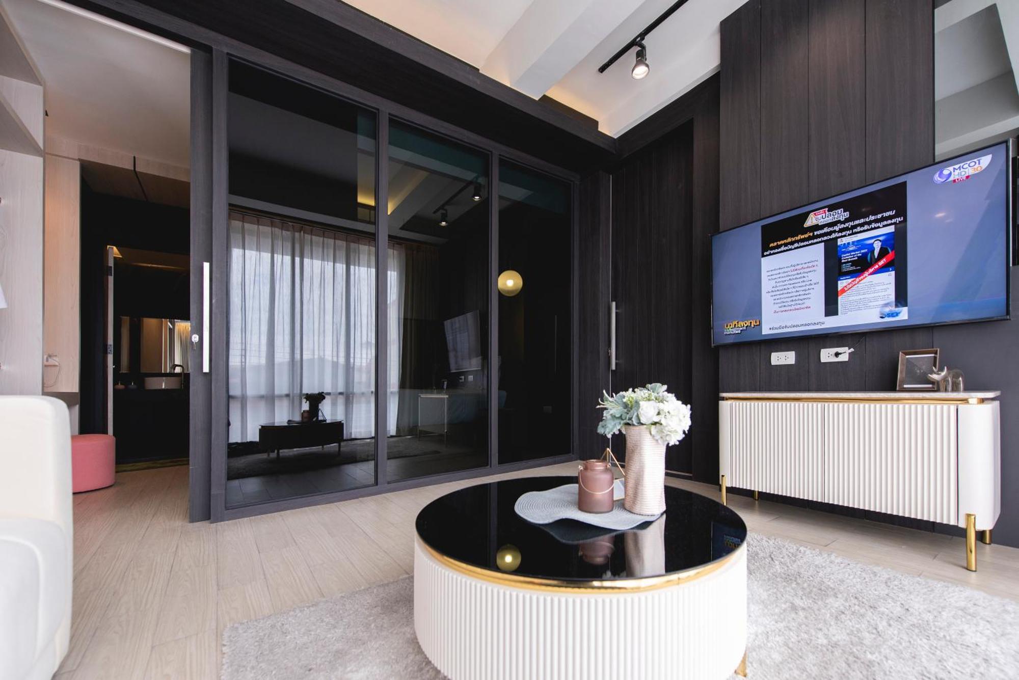 ناخون راتشاسيما Qlosest Hotel المظهر الخارجي الصورة